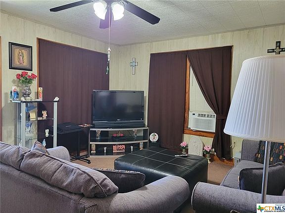 4th image of 408 Shropshire St