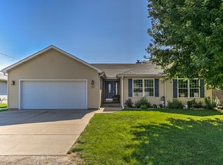 30 N Oak St, Mead, NE 68041