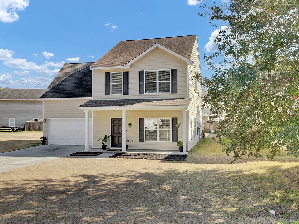 1st image of 420 Sablewood Dr