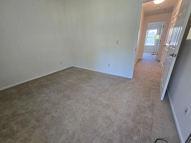 595 Manhattan Dr #203 — Photo 27
