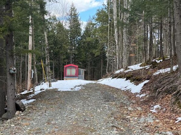 10 Little Falls Drive, Concord Twp, ME 04920