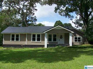 5422 Saks Rd, Anniston, AL 36206