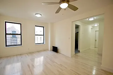 75 Saint Nicholas' Place