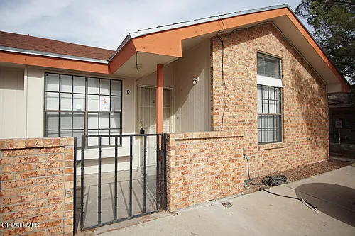 1376 Trudy Elaine Dr Photo 1