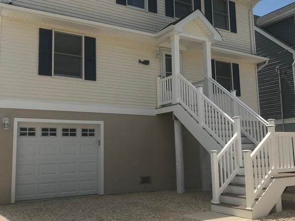 23 Nancy Dr