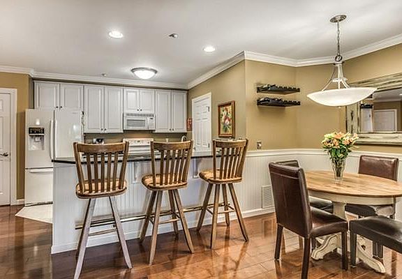 4th image of 6 Woodman Way Unit 110