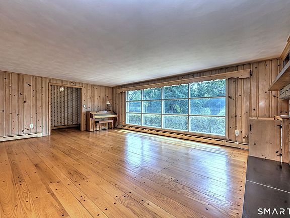 5th image of 380 Still Hill Road