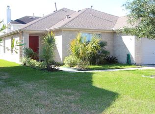 7927 Owl Ln, Baytown, TX 77523