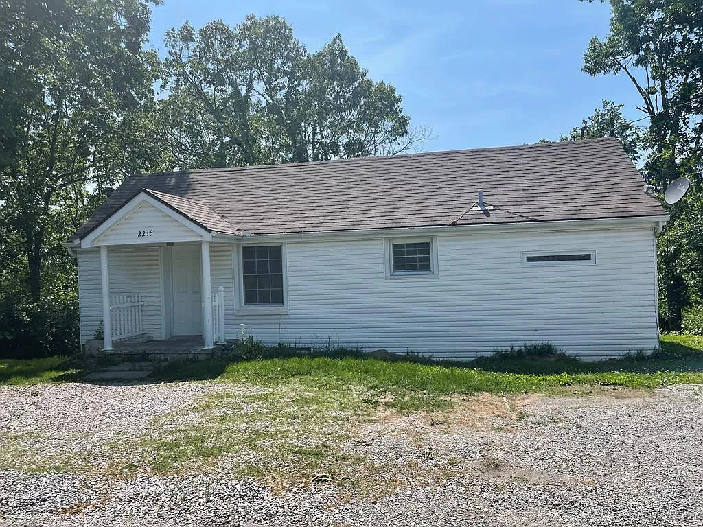 2215 Dawson Springs Rd photo 1