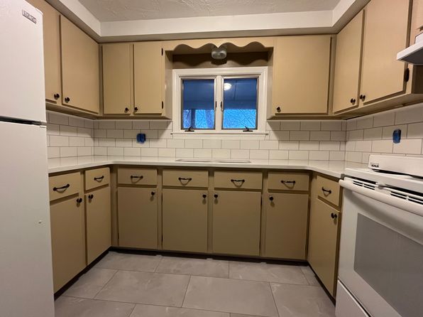 598 Worcester St APT 4