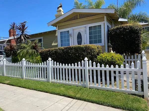 2 bed, 1200 sqft, $3,695 — Photo 4