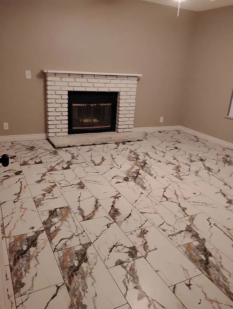 Spacious 5BR House in Lancaster — Photo 1