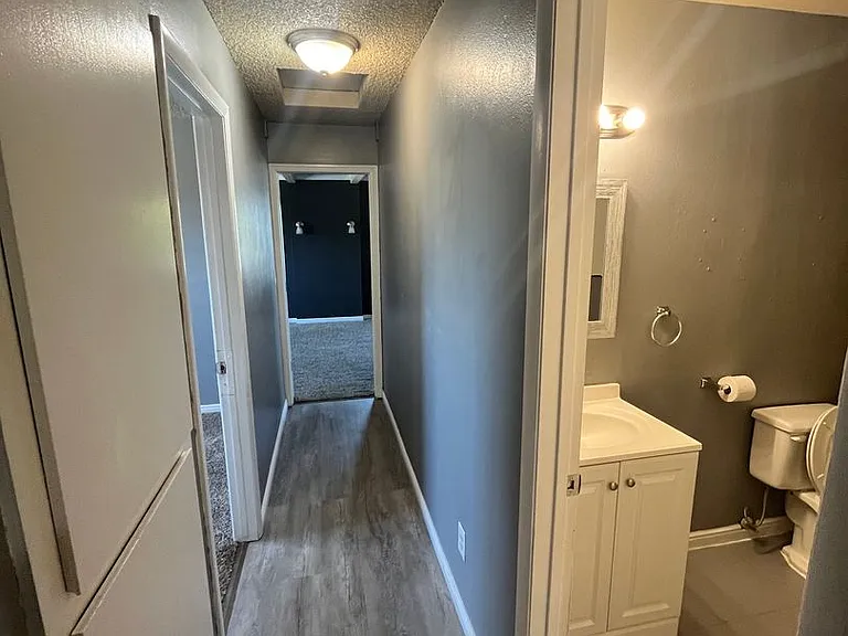 218 W 205 N — Photo 7