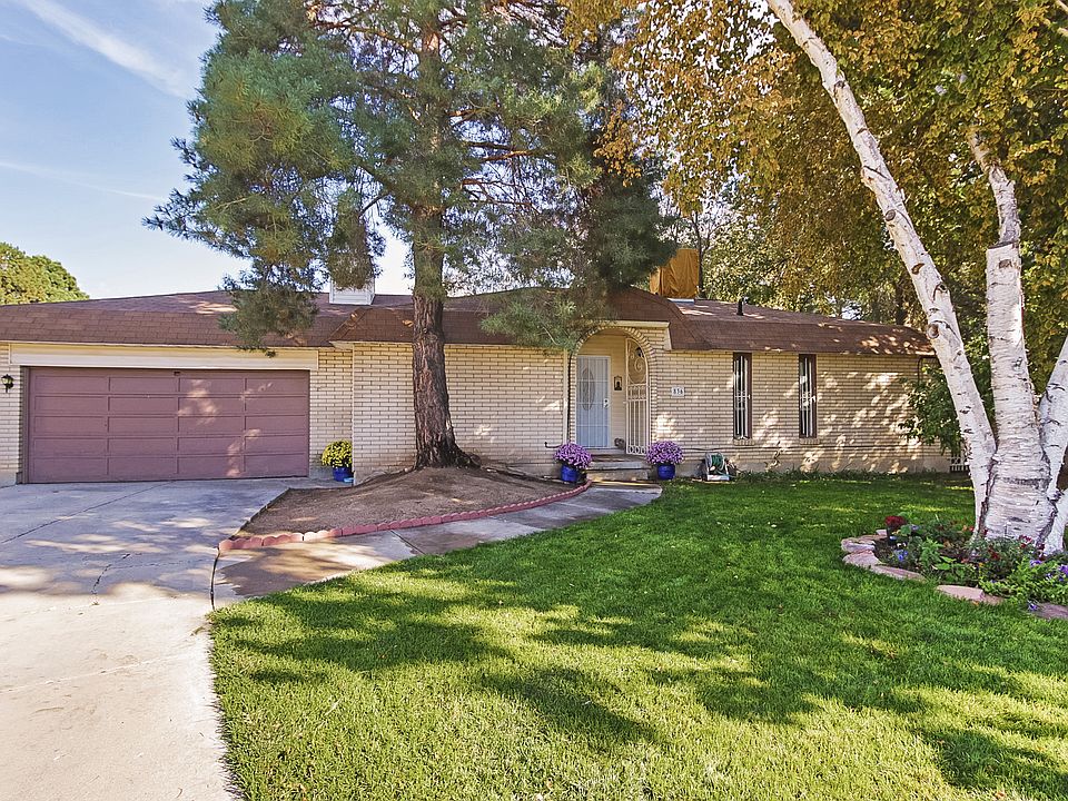 1st image of 836 E Ponderosa Dr