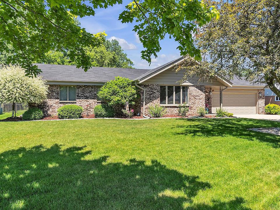 1st image of 1118 West Fairfield COURT