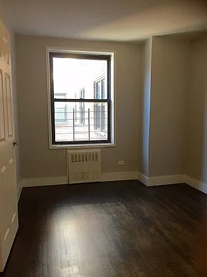 Rented by BRICK & GALO REALTY CORP | media 9