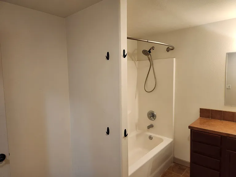 18928 River Woods Dr — Photo 11