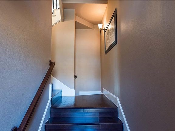 3rd image of 2615 Villa Di Lago Dr #3