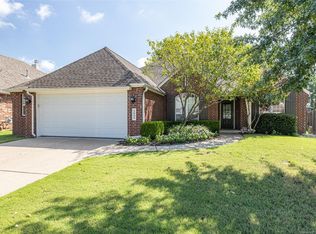 2605 S Willow Ave, Broken Arrow, OK 74012