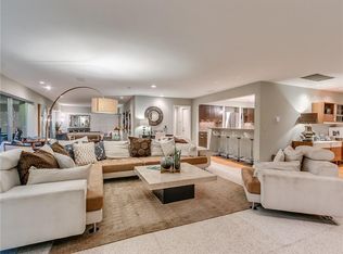 1802 Dorchester Dr, Nichols Hills, OK 73120