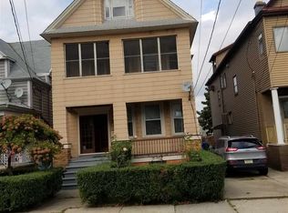 59 Linden St, Bayonne, NJ 07002