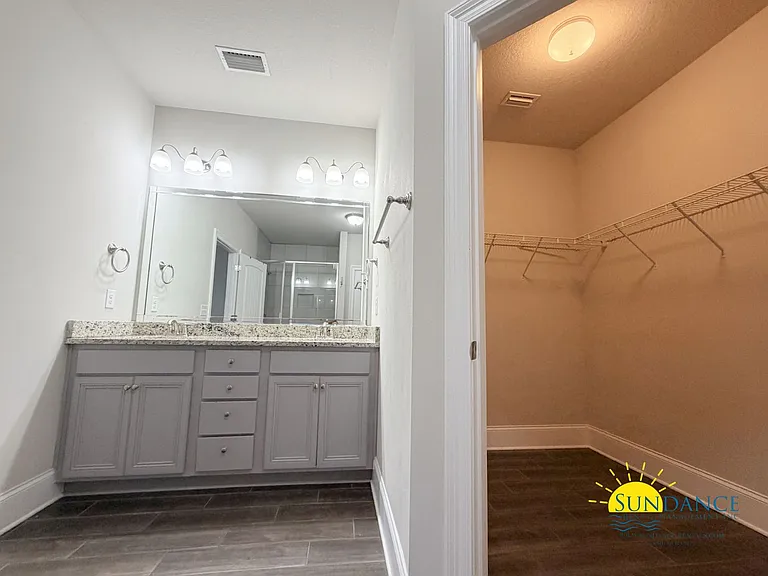 210 Tropical Breeze Dr — Photo 21