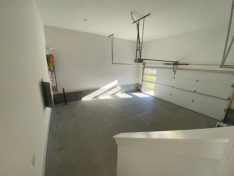 6460 Thunderbird Dr — Photo 20