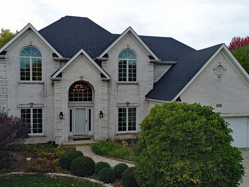 1st image of 900 Moorehead Dr