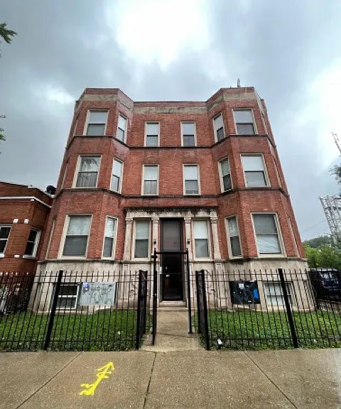 2304 S Ridgeway Ave — Photo 9