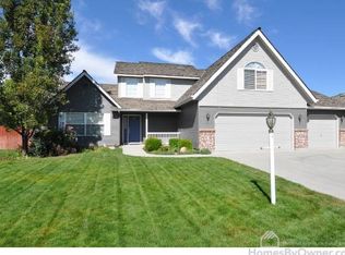 3390 W Muirfield Dr, Meridian, ID 83646