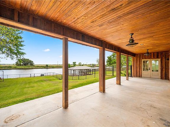 4th image of 377 Robert Lacaze Rd