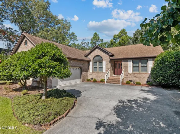 815 Bluebird Drive, New Bern, NC 28560