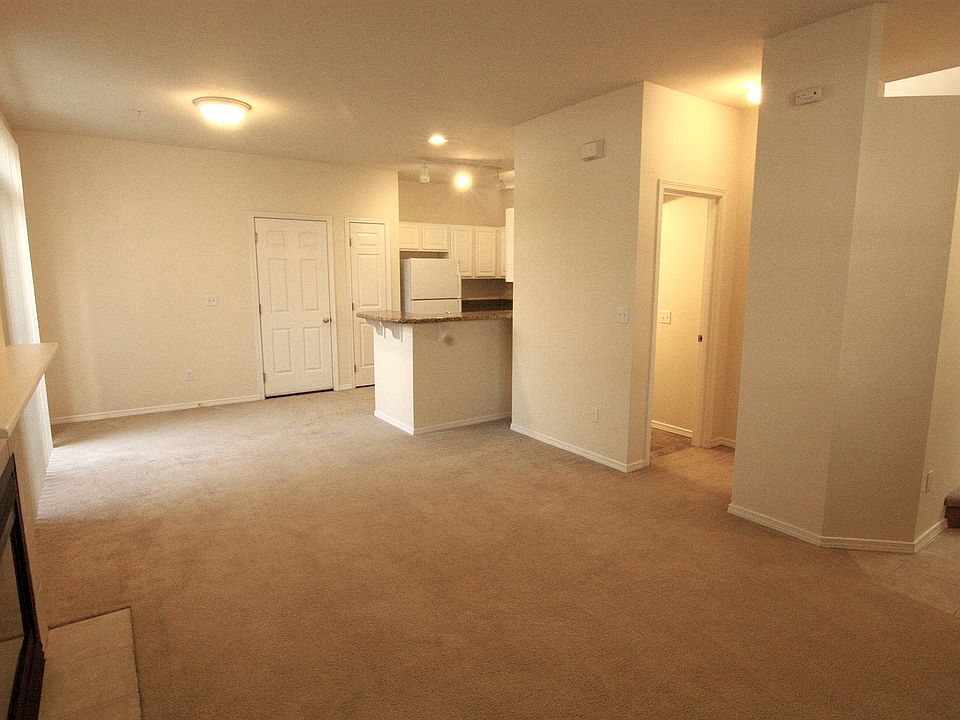 2nd image of 5805 152nd Avenue Ct E