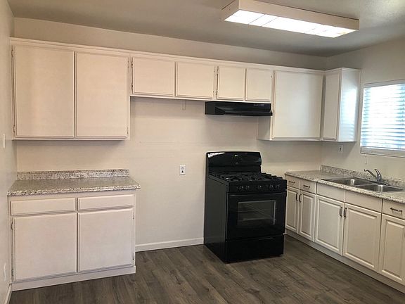 5th image of 141 & 143 Holt St #141