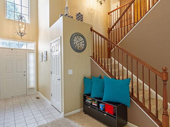 4th image of 1906 Maureen Dr #27-2