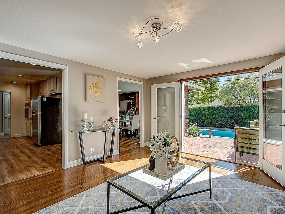 1st image of 1420 Enderby Way