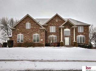 19264 Shirley St, Omaha, NE 68130