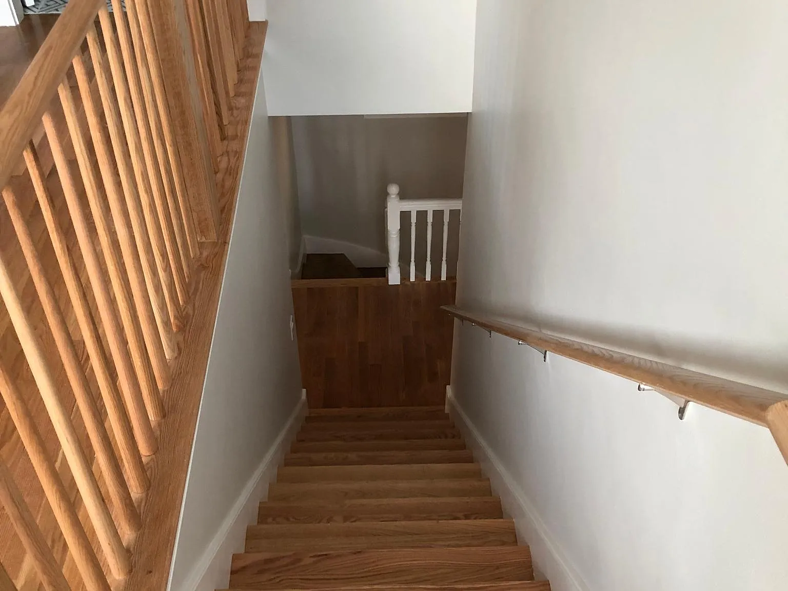5 bed, 3000 sqft, $1,450 — Photo 3
