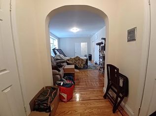 67-13 Springfield Blvd #1, Oakland Gardens, NY 11364