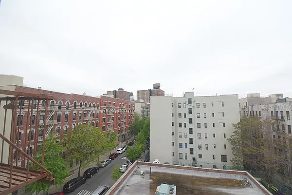 Rented by Skyward | media 40