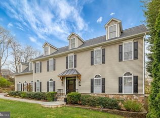 546 Malcolm Rd NW, Vienna, VA 22180