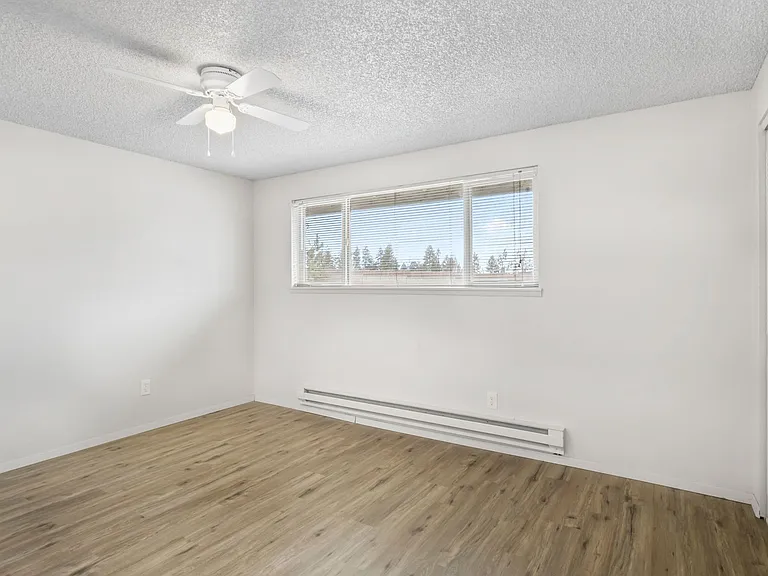 179 SW Hayes Ave — Photo 13