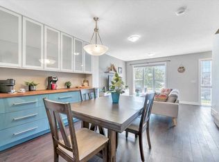 2520 S Eversyde Ave SW, Calgary, AB T2Y5G8