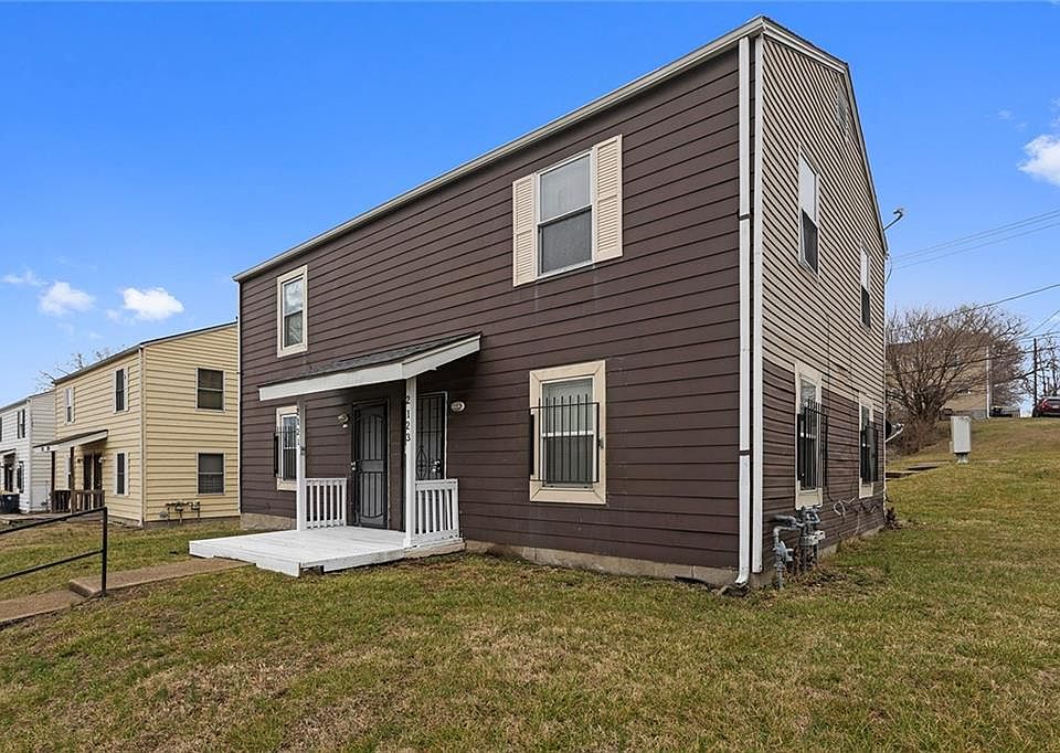 1st image of 2121/2123 Askew Ave