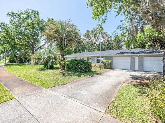 2nd image of 1061 Alcala Dr