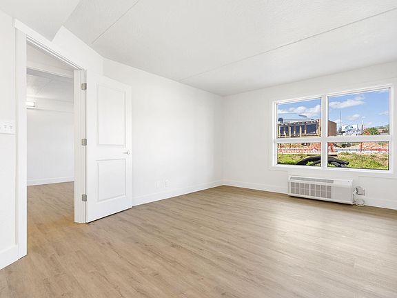 3rd image of 405 Veterans Boulevard #103 BLDG B