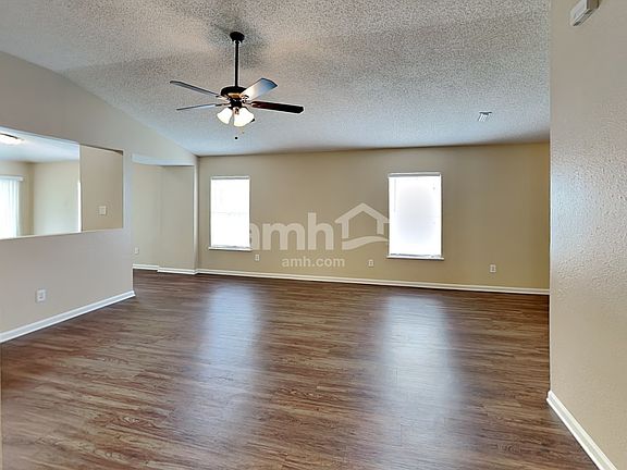 5th image of 3832 Hideaway Ln
