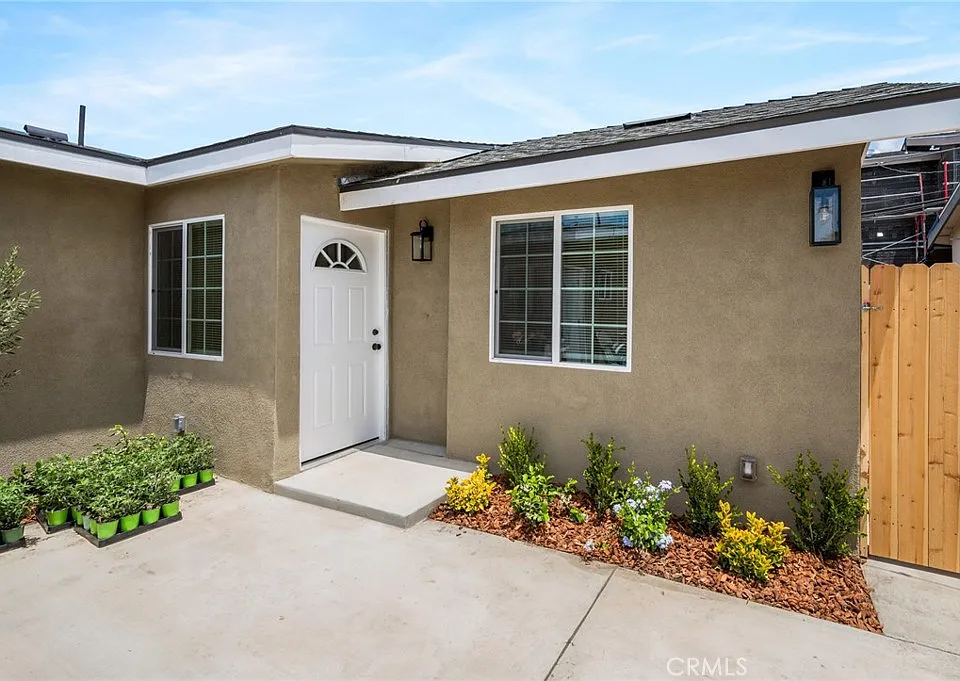 10972 McKinley Ave #1/4