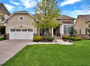 34 Betsy Ross Dr, Warren, NJ 07059