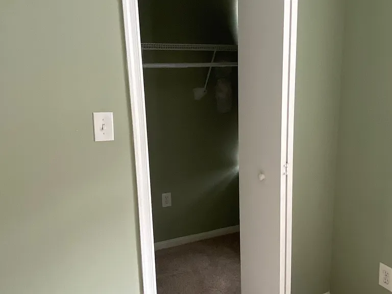 14 Harvard St NW #403 — Photo 3